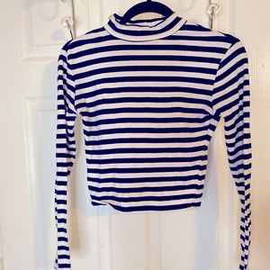 Mock Neck Long Sleeve Crop Top